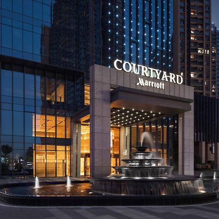 Отель Courtyard By Marriott Shenzhen Bao'An Экстерьер фото
